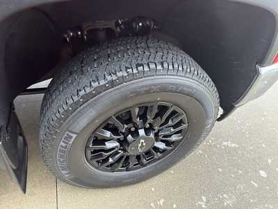 2023 Chevrolet 3500 Reg Cab, $49165. Photo 9