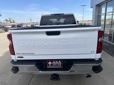 2024 Chevrolet 2500 Crew Cab, $51577. Photo 6