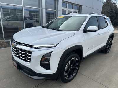 2025 Chevrolet Equinox, $34745. Photo 2
