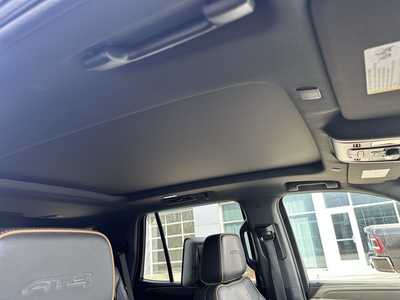 2021 GMC Yukon, $46492. Photo 12