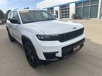 2025 Jeep Grand Cherokee L, $50000. Photo 4