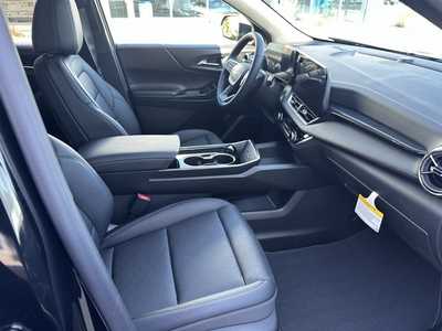 2025 Chevrolet Equinox, $34745. Photo 8