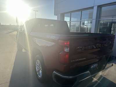 2020 Chevrolet 1500 Crew Cab, $35999. Photo 7