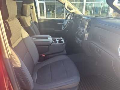 2020 Chevrolet 1500 Crew Cab, $35999. Photo 9