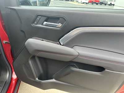 2025 Chevrolet Colorado Crew Cab, $46365. Photo 12