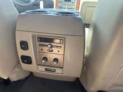 2014 Lincoln Navigator, $18900. Photo 11