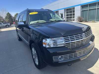 2014 Lincoln Navigator, $18900. Photo 4