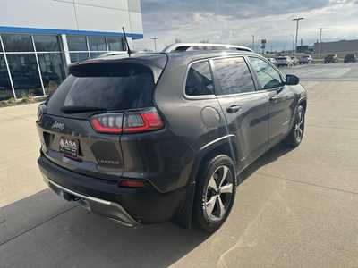 2019 Jeep Cherokee, $21949. Photo 3