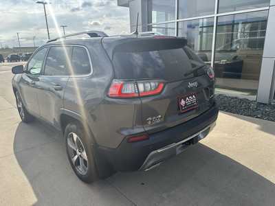 2019 Jeep Cherokee, $21949. Photo 7