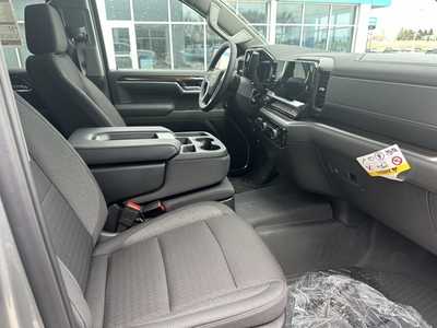 2025 Chevrolet 1500 Crew Cab, $56025. Photo 11