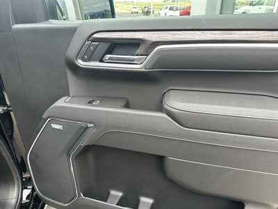 2025 Chevrolet 1500 Crew Cab, $62285. Photo 10