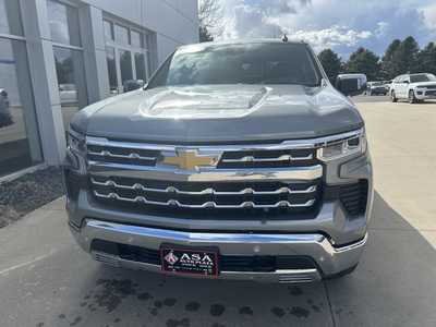 2025 Chevrolet 1500 Crew Cab, $61225. Photo 3