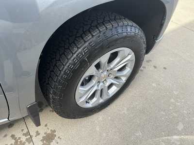 2025 Chevrolet 1500 Crew Cab, $61225. Photo 7