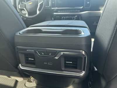2025 Chevrolet 1500 Crew Cab, $62285. Photo 9