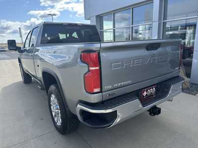 2025 Chevrolet 3500 Crew Cab, $81500. Photo 7
