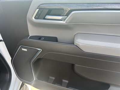 2022 Chevrolet 1500 Crew Cab, $46999. Photo 10