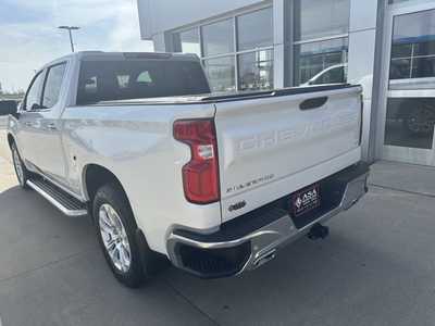 2022 Chevrolet 1500 Crew Cab, $46999. Photo 7