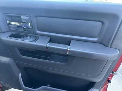 2011 RAM 1500 Crew Cab, $11716. Photo 9