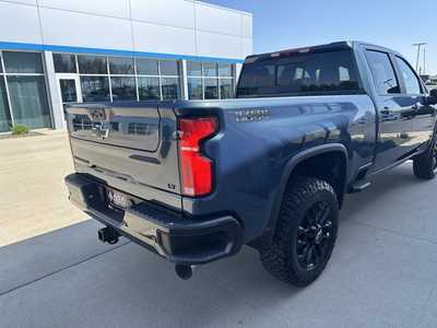 2025 Chevrolet 2500 Crew Cab, $76230. Photo 7