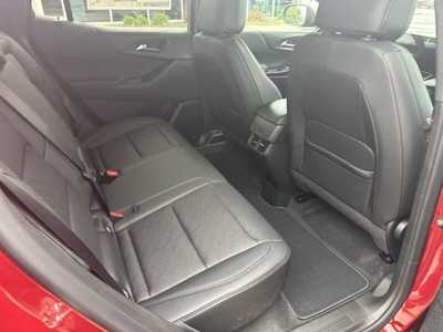 2025 Chevrolet Equinox, $34640. Photo 10