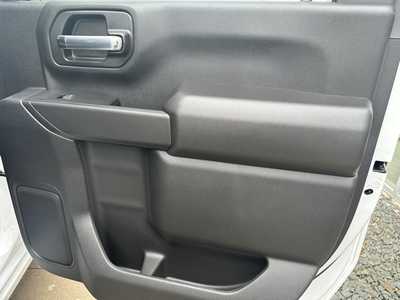 2025 Chevrolet 2500 Crew Cab, $. Photo 12