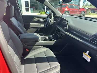 2025 Chevrolet Traverse, $46540. Photo 8