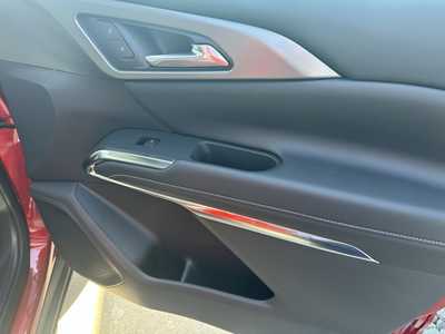 2025 Chevrolet Traverse, $46540. Photo 9