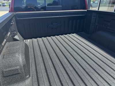 2025 Chevrolet 1500 Crew Cab, $62780. Photo 10