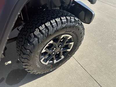 2025 Jeep Wrangler, $62668. Photo 8