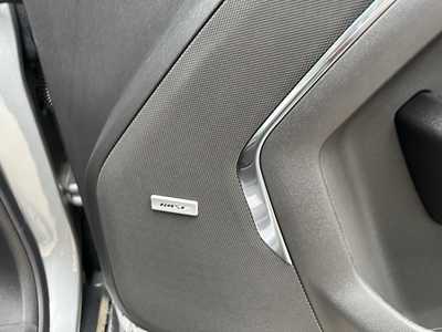 2025 Chevrolet Suburban, $79325. Photo 10