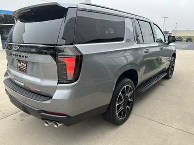 2025 Chevrolet Suburban, $79325. Photo 5