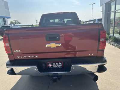 2018 Chevrolet 2500 Crew Cab, $. Photo 4