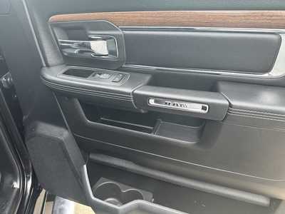 2018 RAM 2500 Crew Cab, $. Photo 12