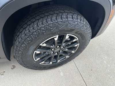 2025 Chevrolet Traverse, $51295. Photo 6