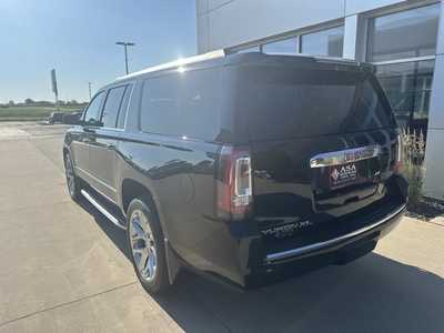 2017 GMC Yukon XL, $29250. Photo 9