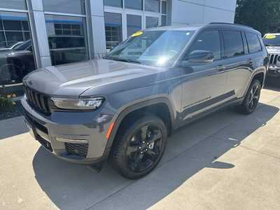 2025 Jeep Grand Cherokee L, $46860. Photo 2