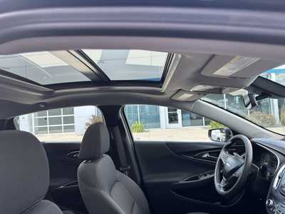 2021 Chevrolet Malibu, $. Photo 11