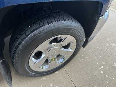 2017 Chevrolet 1500 Crew Cab, $33680. Photo 11