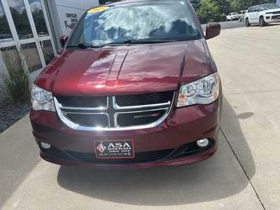2019 Dodge Caravan, Grand, $14987. Photo 3