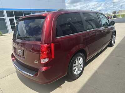 2019 Dodge Caravan, Grand, $14987. Photo 7