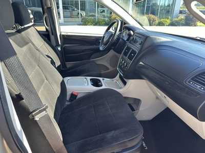 2014 Dodge Caravan, Grand, $. Photo 8