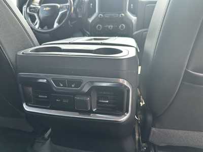 2020 Chevrolet 3500 Crew Cab, $34000. Photo 12