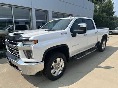 2020 Chevrolet 3500 Crew Cab, $34000. Photo 2