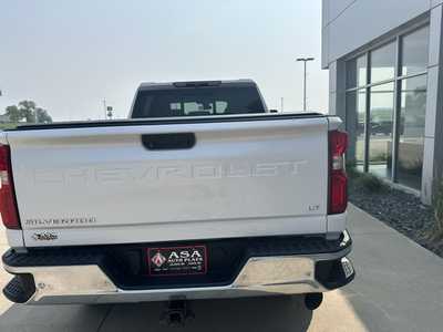 2020 Chevrolet 3500 Crew Cab, $34000. Photo 8