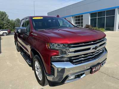 2019 Chevrolet 1500 Crew Cab, $42997. Photo 4