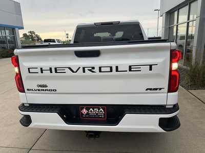 2024 Chevrolet 1500 Crew Cab, $44777. Photo 6
