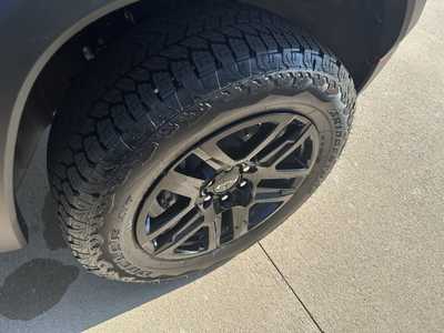 2025 Chevrolet Colorado Crew Cab, $46465. Photo 12