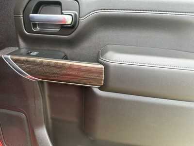 2023 Chevrolet 3500 Crew Cab, $58994. Photo 11