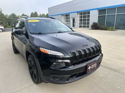 2017 Jeep Cherokee, $10885. Photo 4