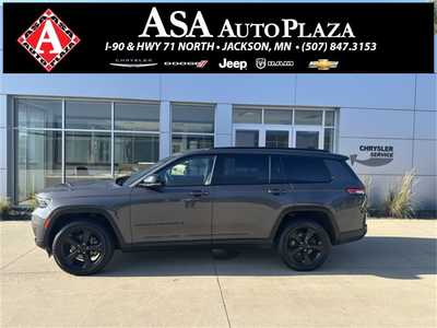 2022 Jeep Grand Cherokee L, $32999. Photo 1